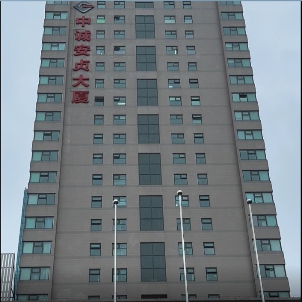 安貞大廈選購宏華商務型冷熱冰開水器，安全又實用